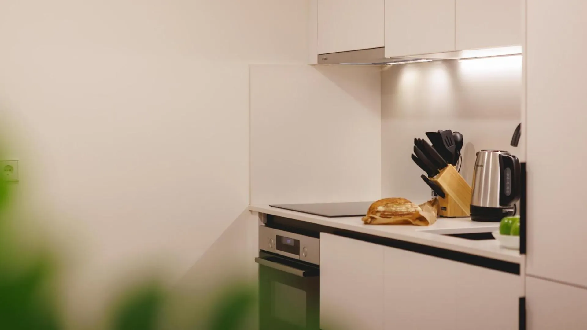 Bravissimo Pou Rodo, 2-Bedroom And Bike Friendly Girona Apartment