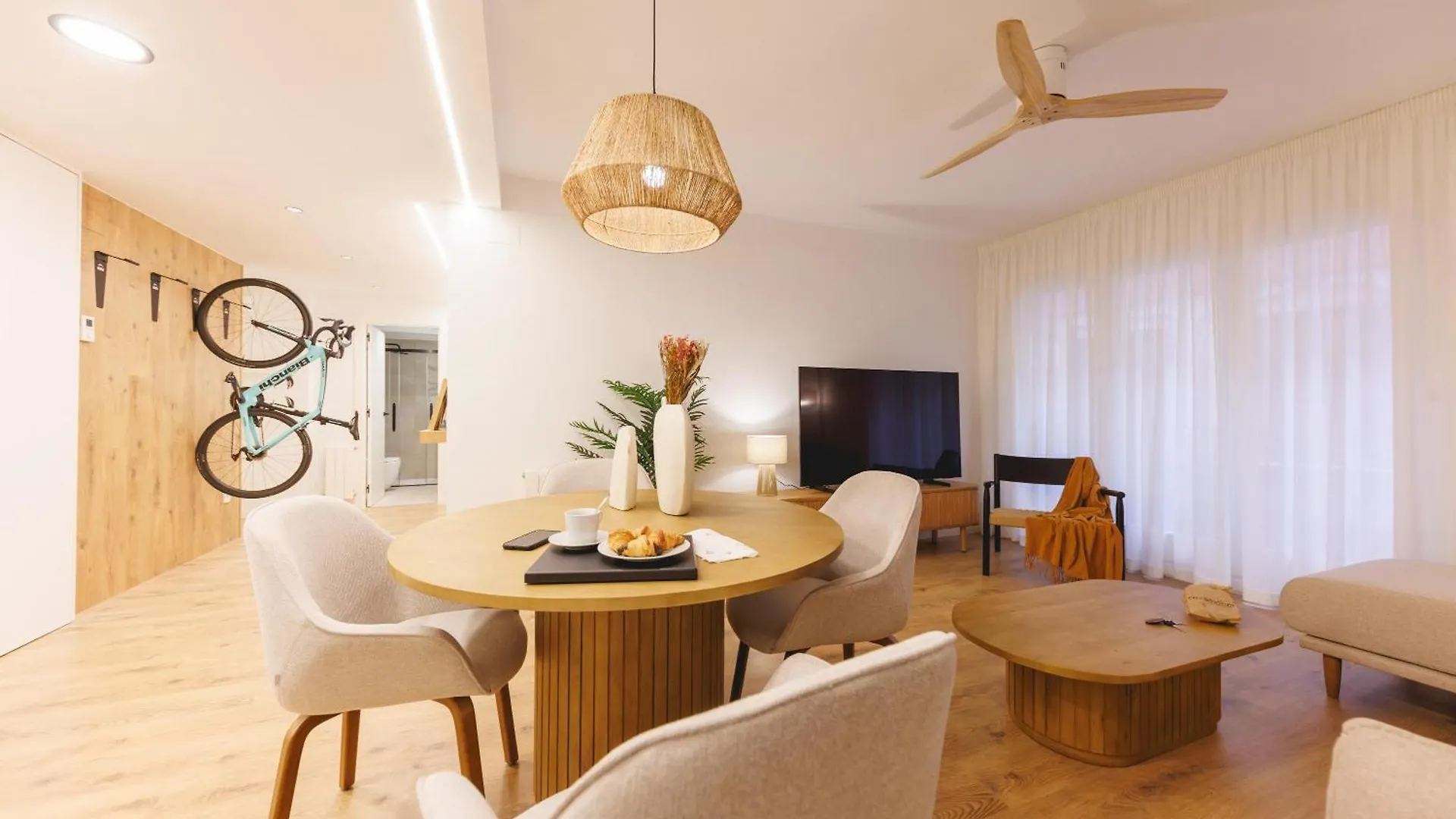 Bravissimo Pou Rodo, 2-Bedroom And Bike Friendly Girona Spain